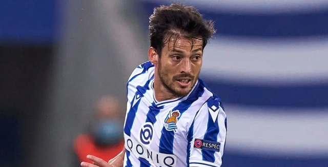 雷电竞-皇家社会内部会议纪要流出——赛后绝杀压哨,荷甲使命明确,轮换策略被讨论(聘请某某为村干部会议记录)