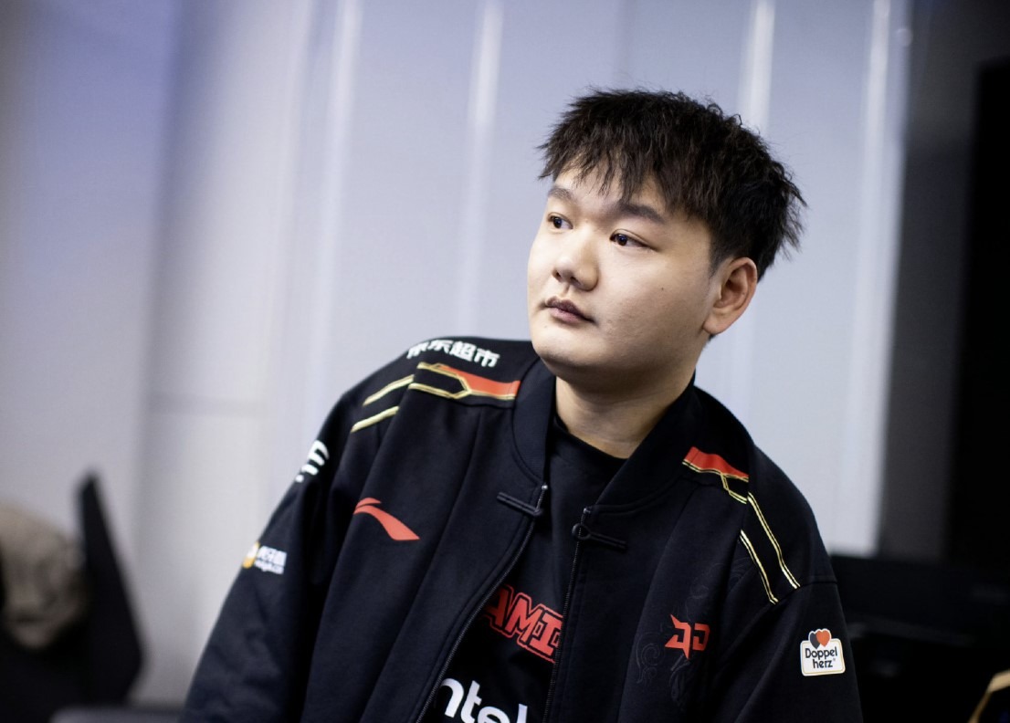 雷竞技- 使命召唤16下载正版免费 