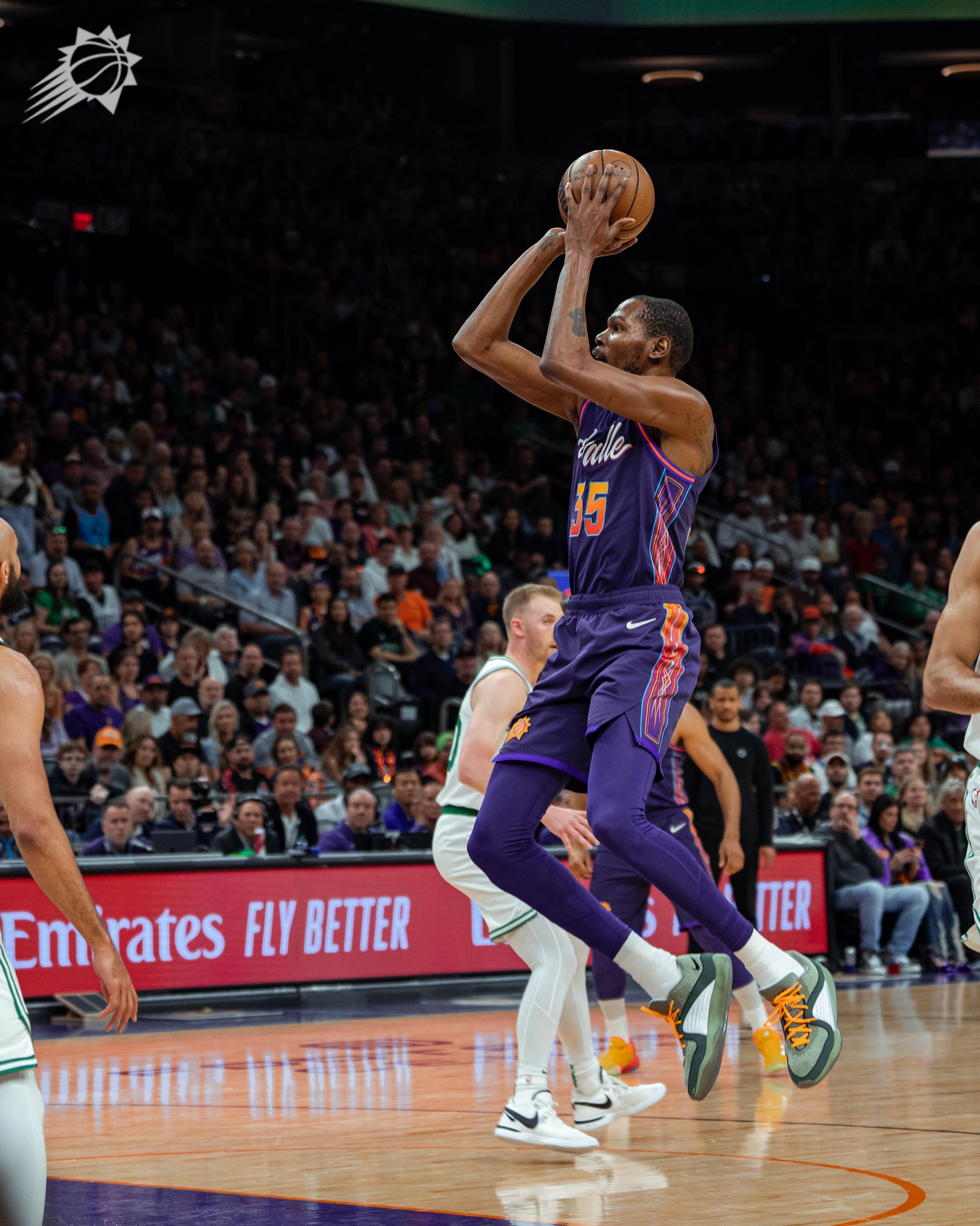 雷竞技-杜兰特在热火比赛中战术调整，出色防守引发热议！的简单介绍